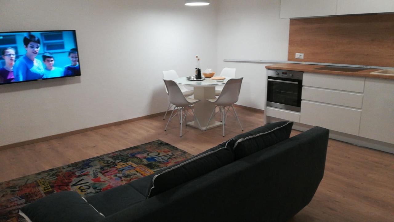 Centar Guest House Makarska Eksteriør billede